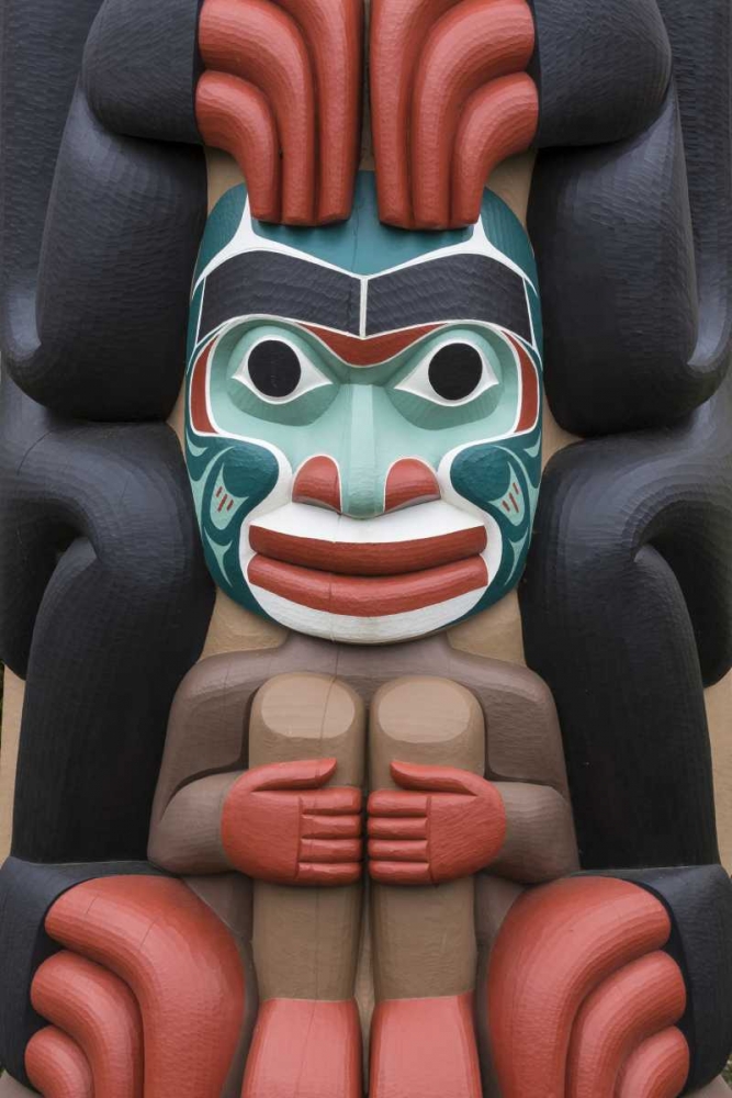 USA, Washington State, Jamestown Totem art PR